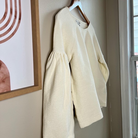 Madewell Texture and Thread Top LARGE - Picture 2 of 4